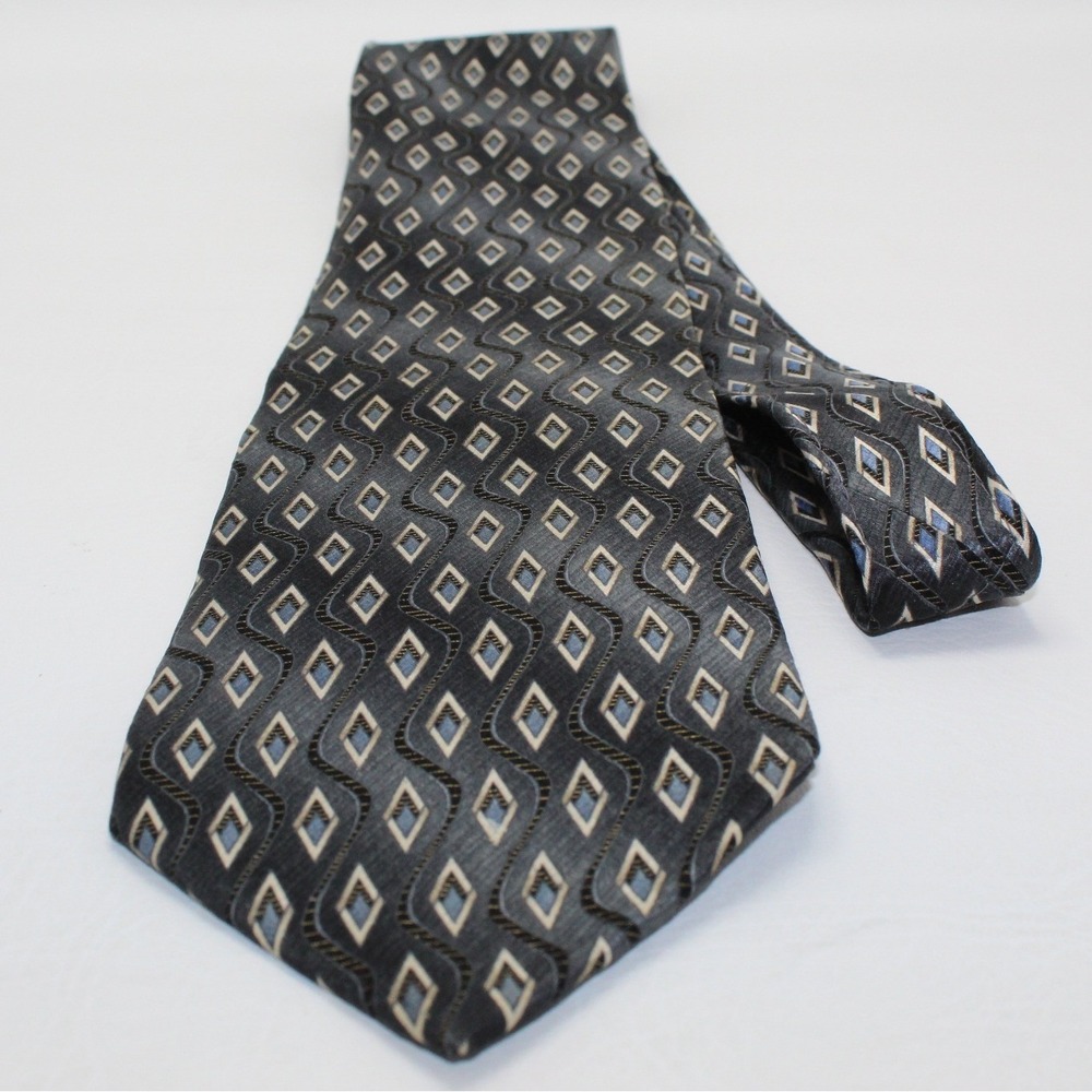 Roundtree & Yorke Mens Silk Tie Grey Blue Geometric Diamond Handmade 4 In Width